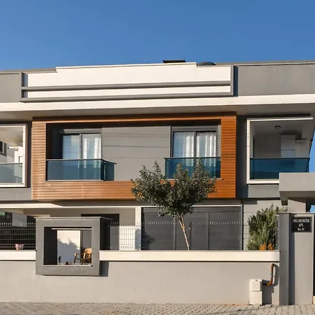 דירה Stylish Flat W Balcony Near Lara *